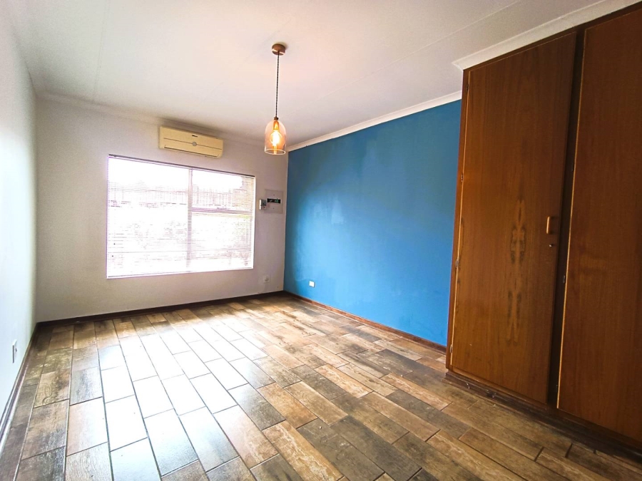 3 Bedroom Property for Sale in Langenhovenpark Free State